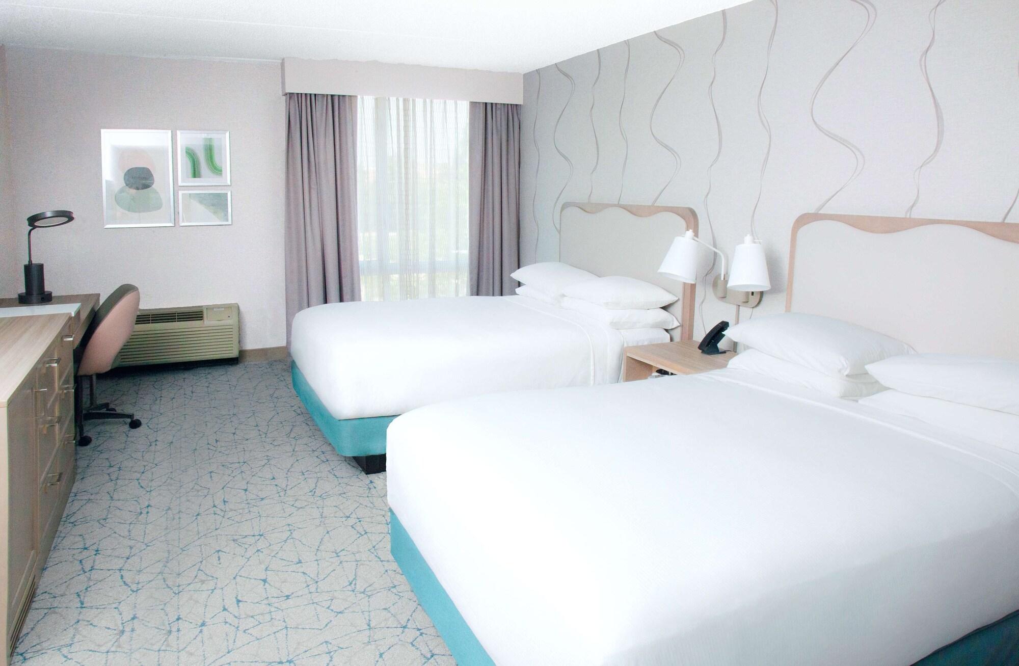 Doubletree By Hilton Hotel And Conference Center Chicago North Shore Skokie Εξωτερικό φωτογραφία