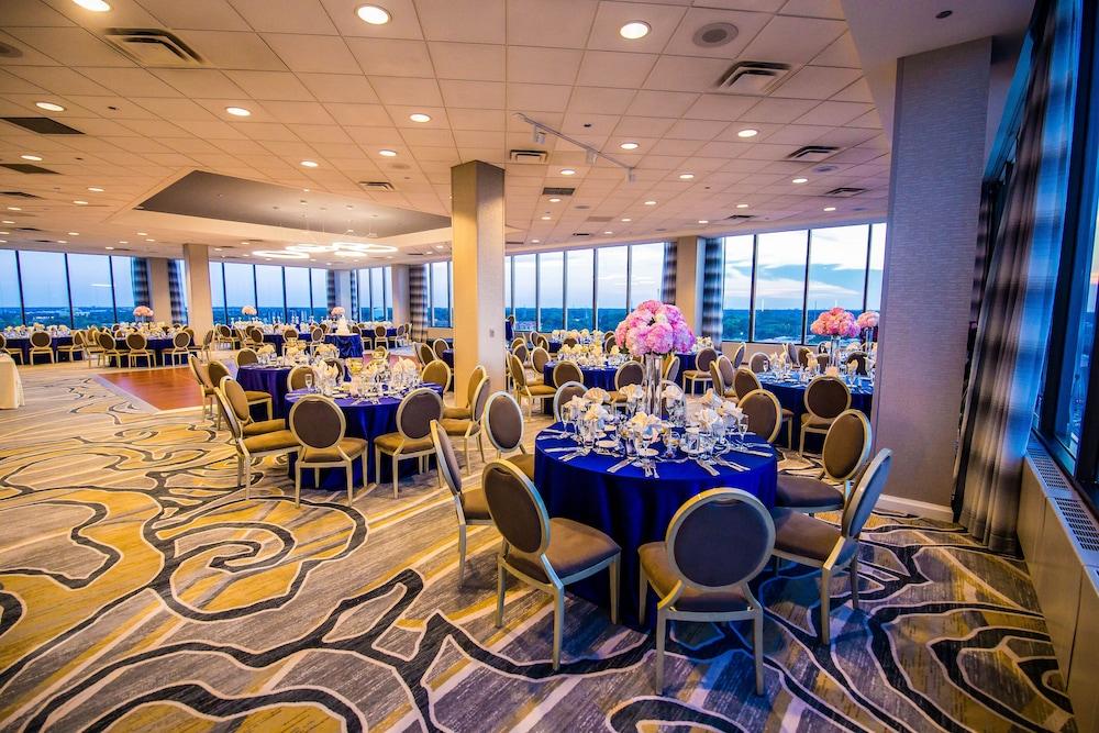 Doubletree By Hilton Hotel And Conference Center Chicago North Shore Skokie Εξωτερικό φωτογραφία