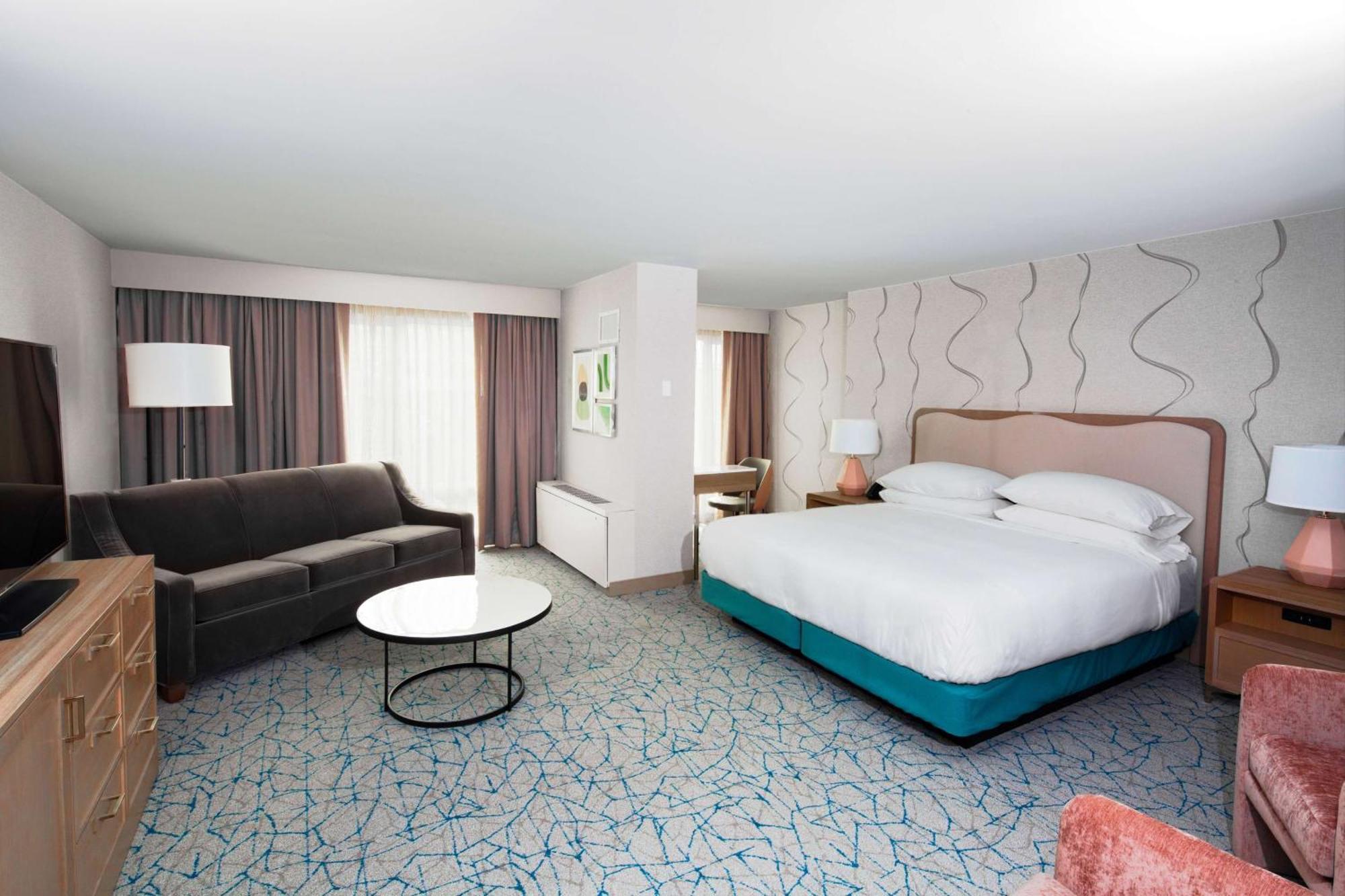 Doubletree By Hilton Hotel And Conference Center Chicago North Shore Skokie Εξωτερικό φωτογραφία