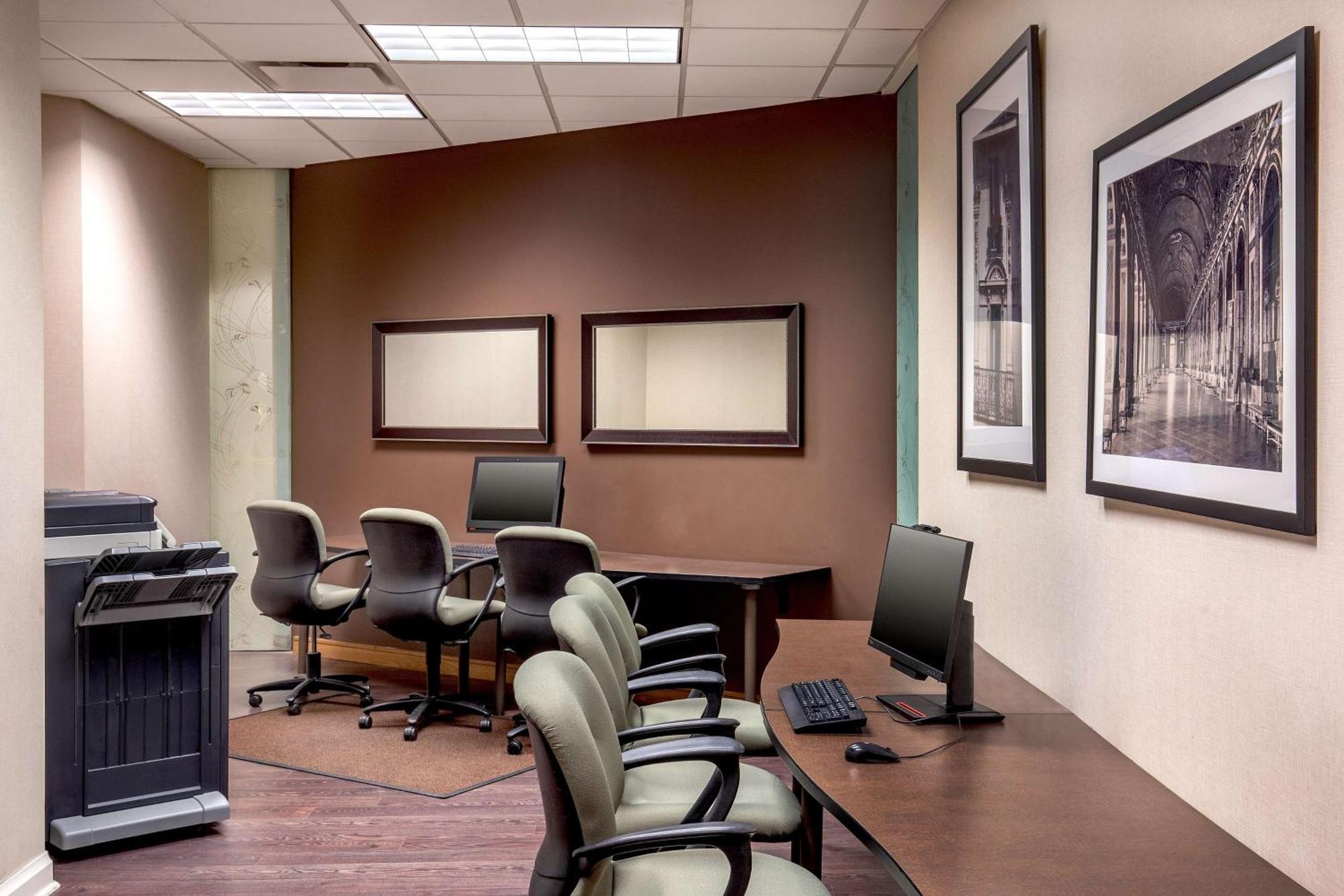 Doubletree By Hilton Hotel And Conference Center Chicago North Shore Skokie Εξωτερικό φωτογραφία